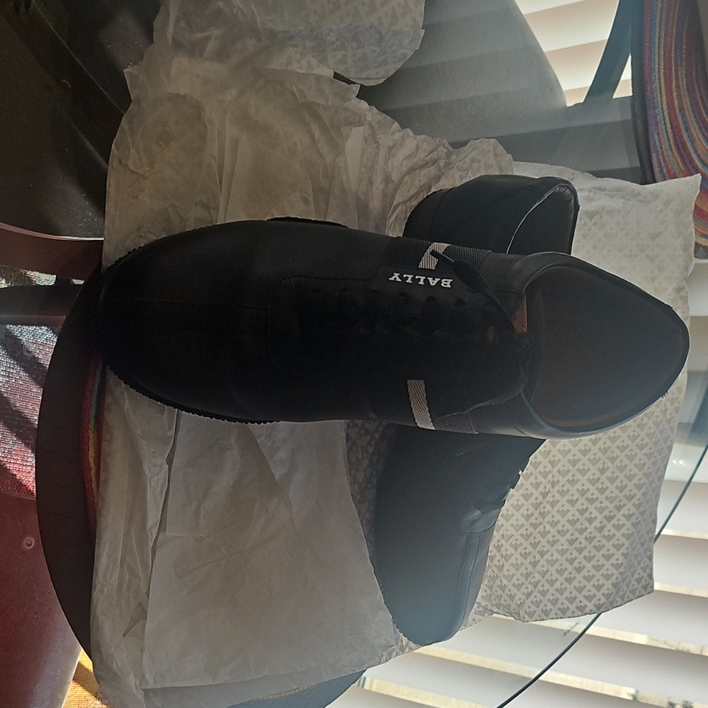 Bally Men's Classic Black Oxfords